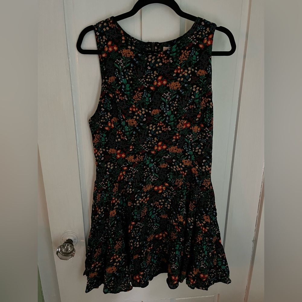 Sleeveless A-line floral mini